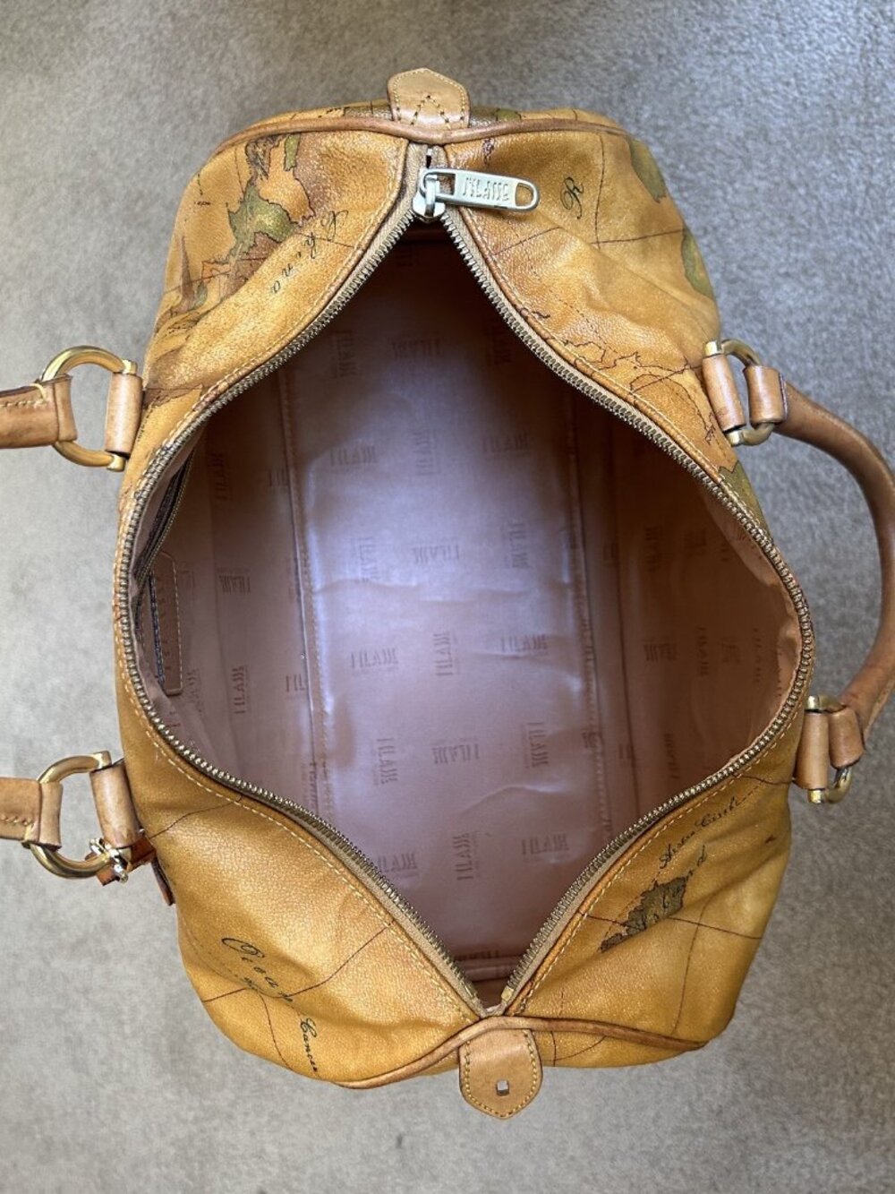 ALVIERO MARTINI Geo Classic Duffle Bag, Honey Tan - Picture 8 of 13